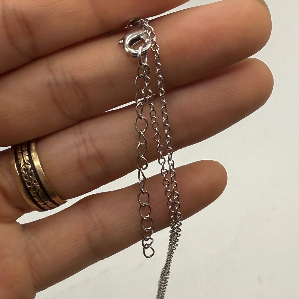 Sparkling‎ Cubic Zirconia Pendant Necklace Silver Toned Chain - Picture 8 of 10